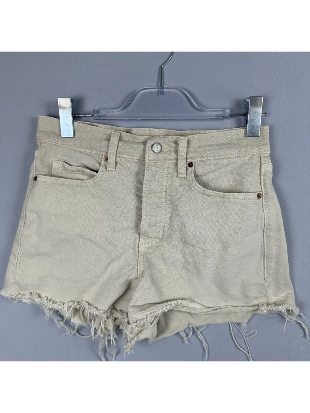 Old Navy Women's Sky-Hi A-Line Shorts Size 6 Stretch Denim Ligh Wash Beige